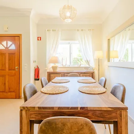 Casa Lomy - Boavista And لاغوس